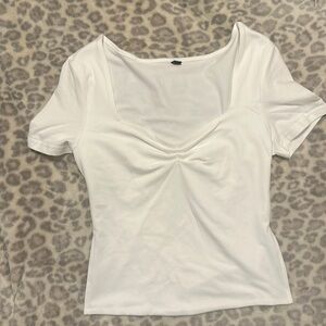 Cute SHEIN white top! Has slits on the sides ! Size small